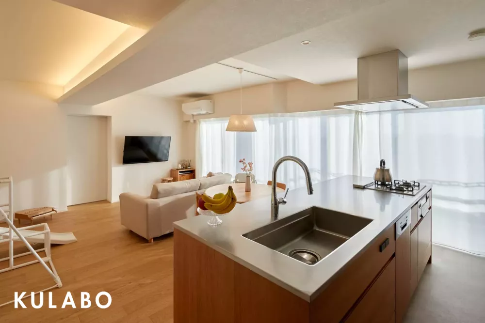 キッチンの段差をステージのように魅せた愛知県名古屋市昭和区のリノベーション事例